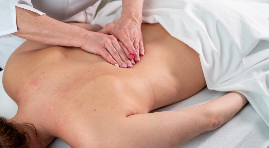 massage relaxation douleurs au dos